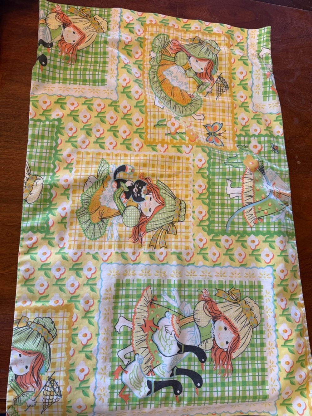 Vintage Floral Print Fabric Pillow Case set of 2 in Yellow and Green